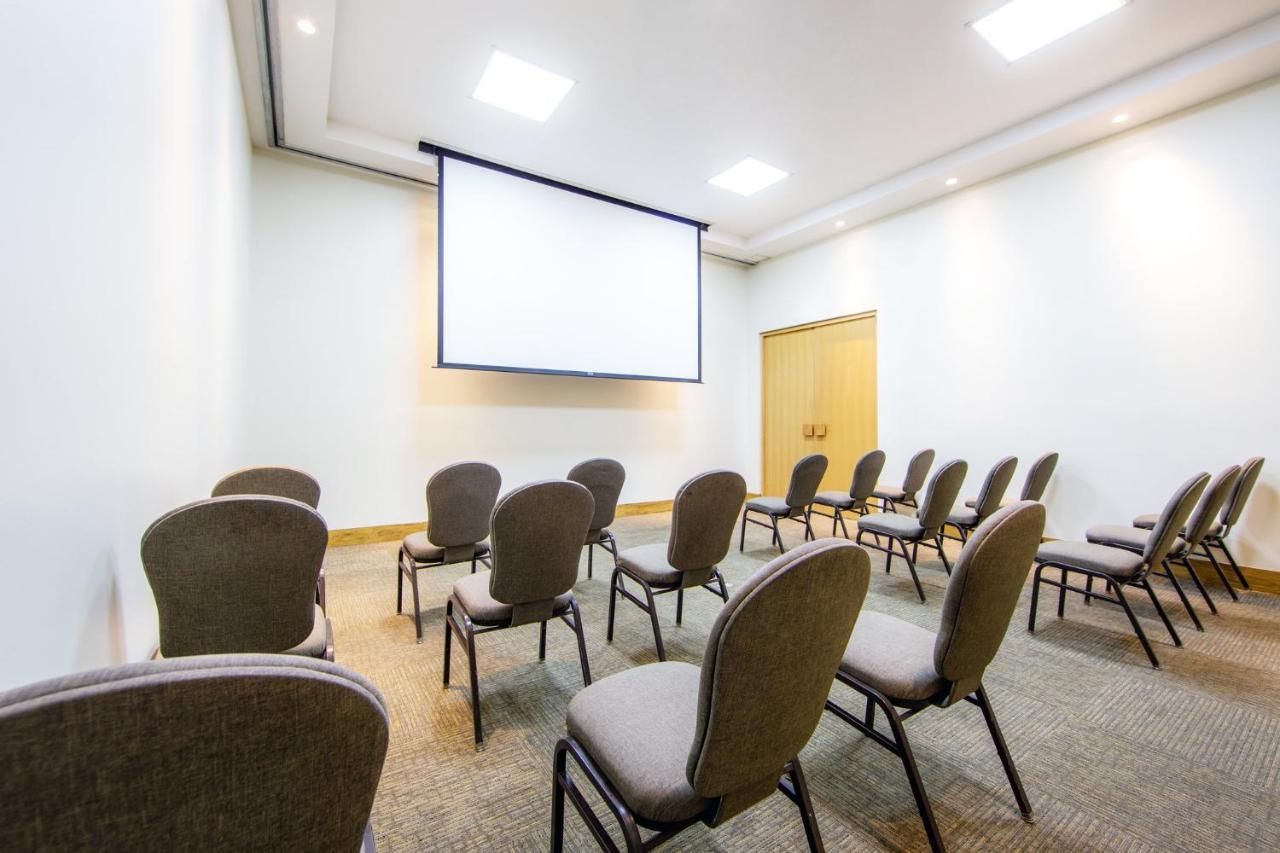 Gamma Ciudad De Mexico Santa Fe Hotel Ngoại thất bức ảnh